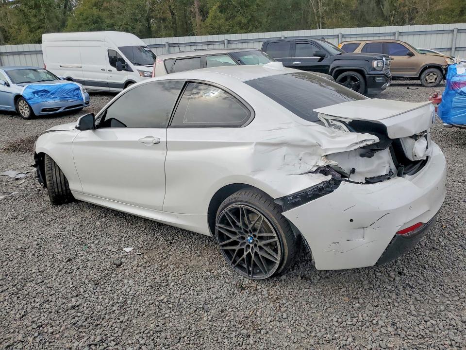 76245875 :رقم المزاد ، WBA2J1C54KVD10001 vin ، 2019 Bmw 230i مزاد بيع