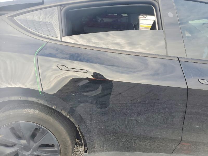 Продаж на аукціоні авто 2024 Tesla Model Y, vin: 7SAYGDEE5RF202327, номер лоту: 76409975