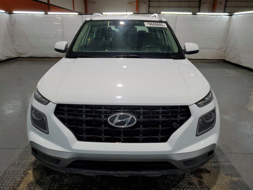 79600685 :رقم المزاد ، KMHRC8A31PU222552 vin ، 2023 Hyundai Venue مزاد بيع