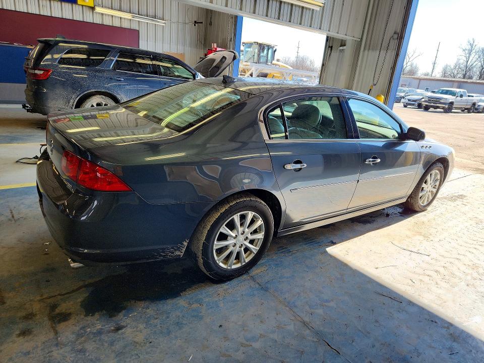 78923765 :رقم المزاد ، 1G4HC5EM7BU126303 vin ، 2011 Buick Lucerne مزاد بيع