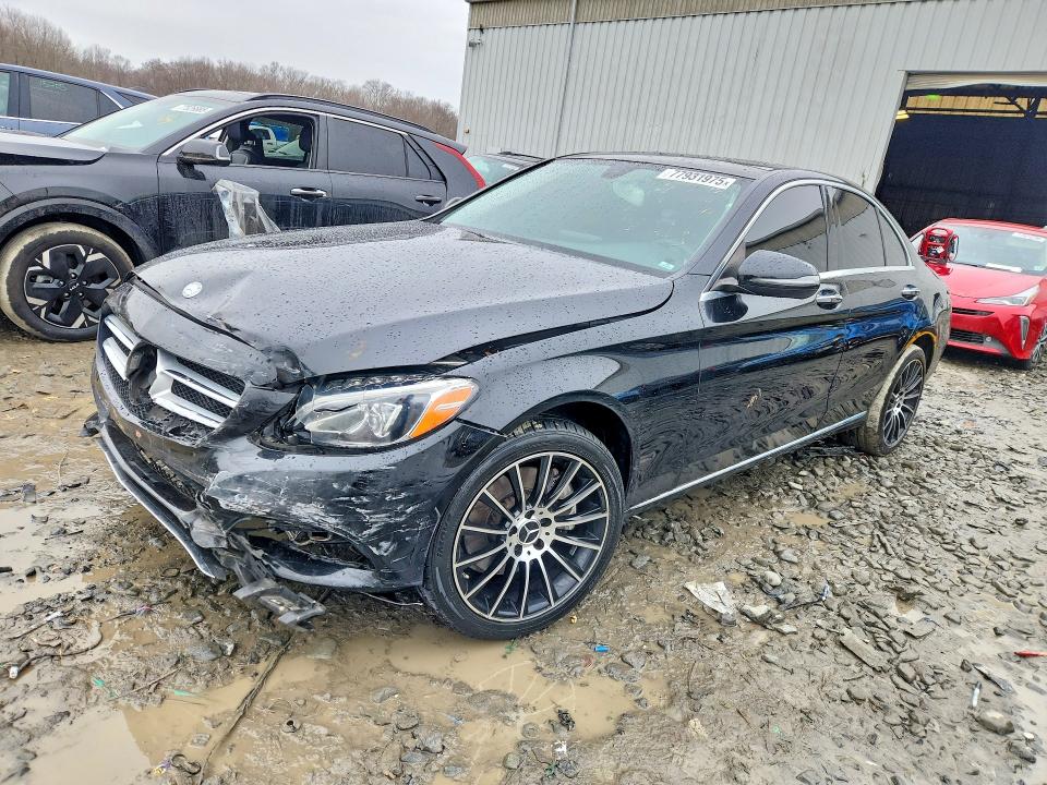 77931975 :رقم المزاد ، 55SWF4KB0HU212519 vin ، 2017 Mercedes-benz C مزاد بيع