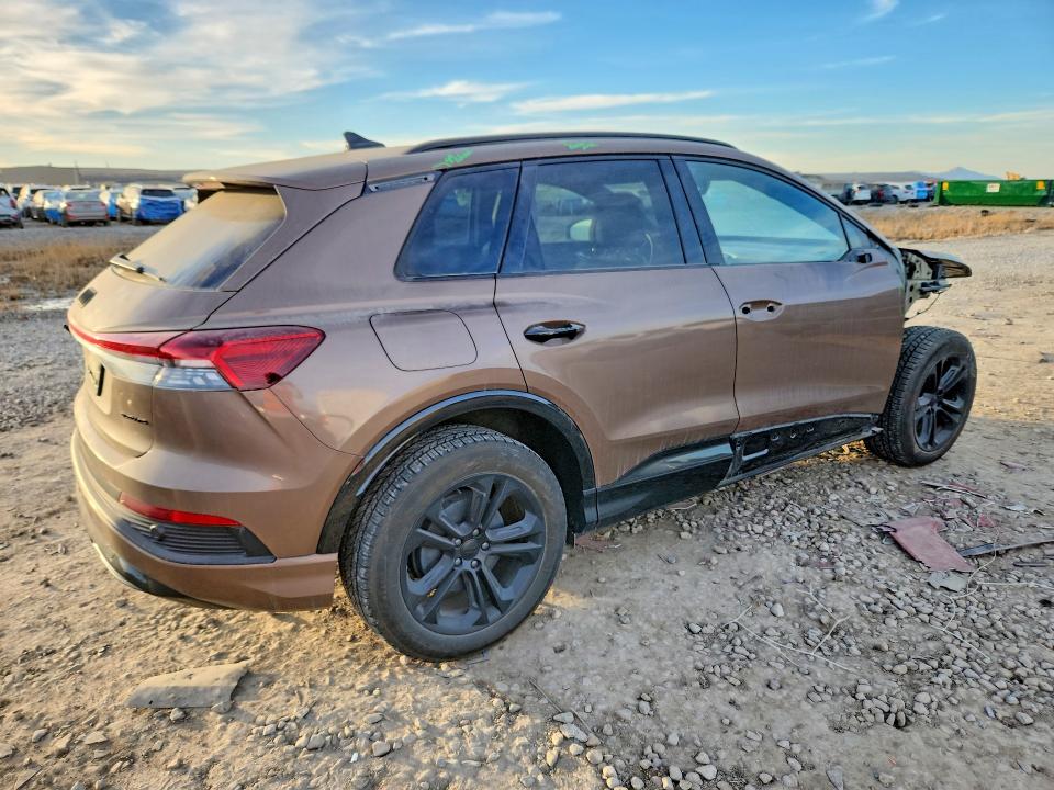 Продажа на аукционе авто 2022 Audi Q4 E-tron, vin: WA1H2BFZXNP048080, номер лота: 75425185