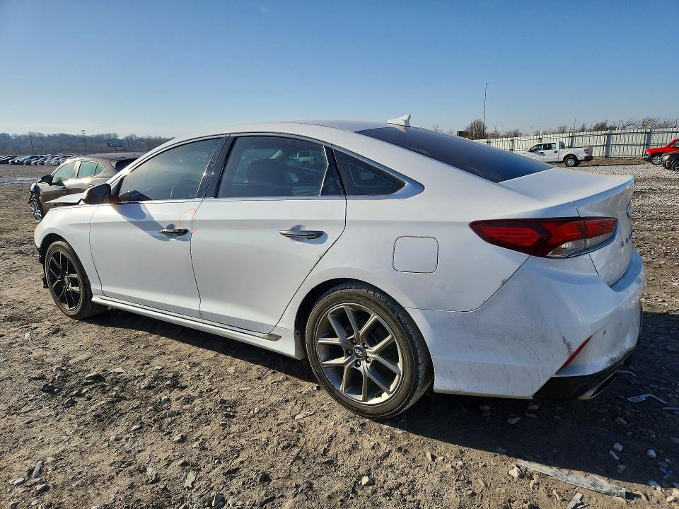 Продаж на аукціоні авто 2018 Hyundai Sonata, vin: 5NPE34AB1JH694240, номер лоту: 77538445