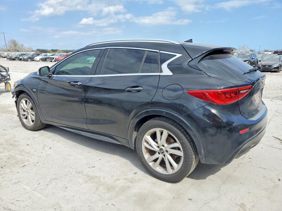 78245455 :رقم المزاد ، SJKCH5CP2JA045820 vin ، 2018 Infiniti Qx30 مزاد بيع