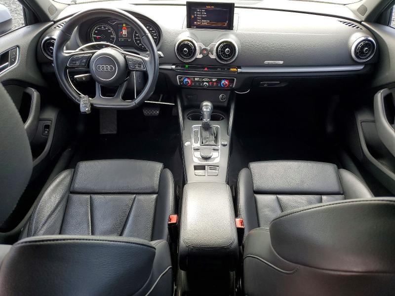 Продажа на аукционе авто 2018 Audi A3, vin: WAUUPBFF8JA054692, номер лота: 97301535