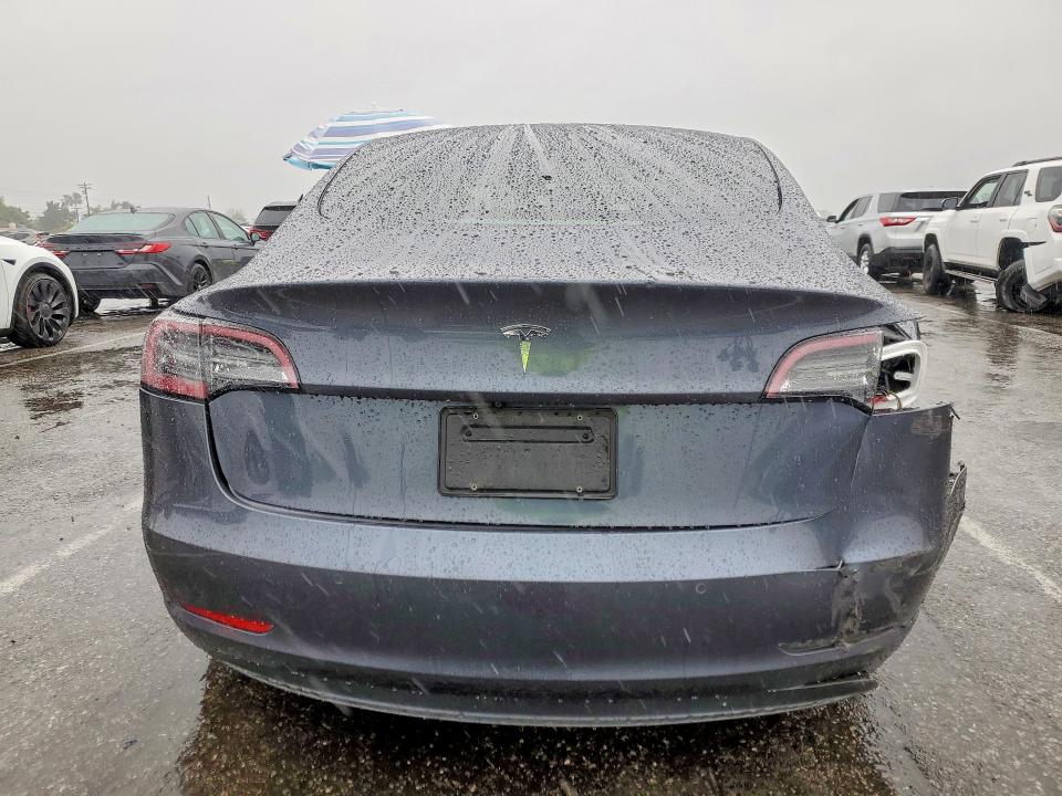 2020 Tesla Model 3 მანქანა იყიდება აუქციონზე, vin: 5YJ3E1EA5LF799186, აუქციონის ნომერი: 77410645
