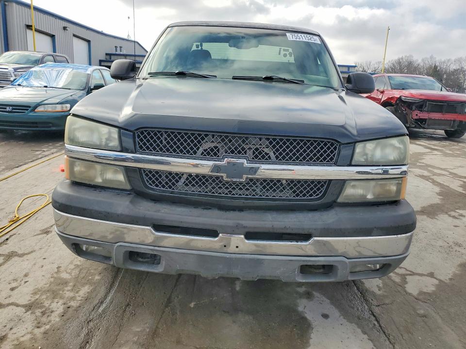 2003 Chevrolet Silverado მანქანა იყიდება აუქციონზე, vin: 2GCEC19T331150872, აუქციონის ნომერი: 75511525