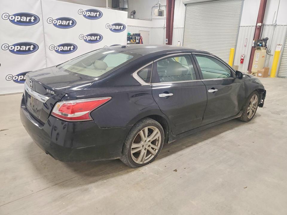 48440226 :رقم المزاد ، 1N4BL3AP2FC102443 vin ، 2015 Nissan Altima 3. مزاد بيع