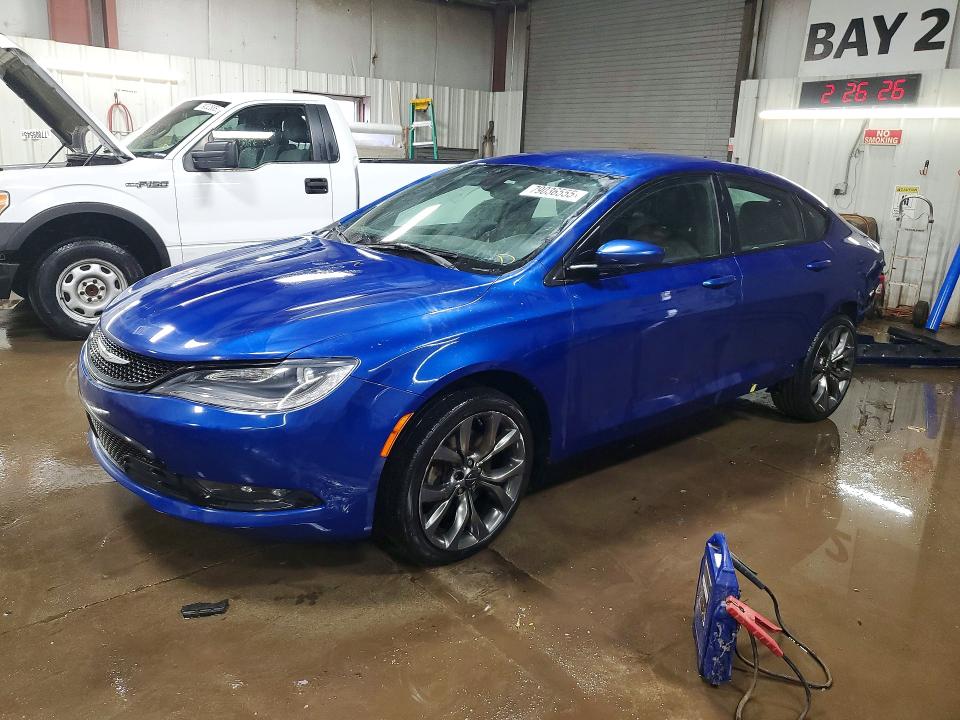 79036555 :رقم المزاد ، 1C3CCCDG9FN523580 vin ، 2015 Chrysler 200 مزاد بيع
