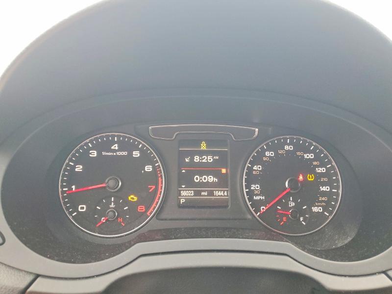 Продажа на аукционе авто 2016 Audi Q3, vin: WA1GFCFS9GR021811, номер лота: 77771745
