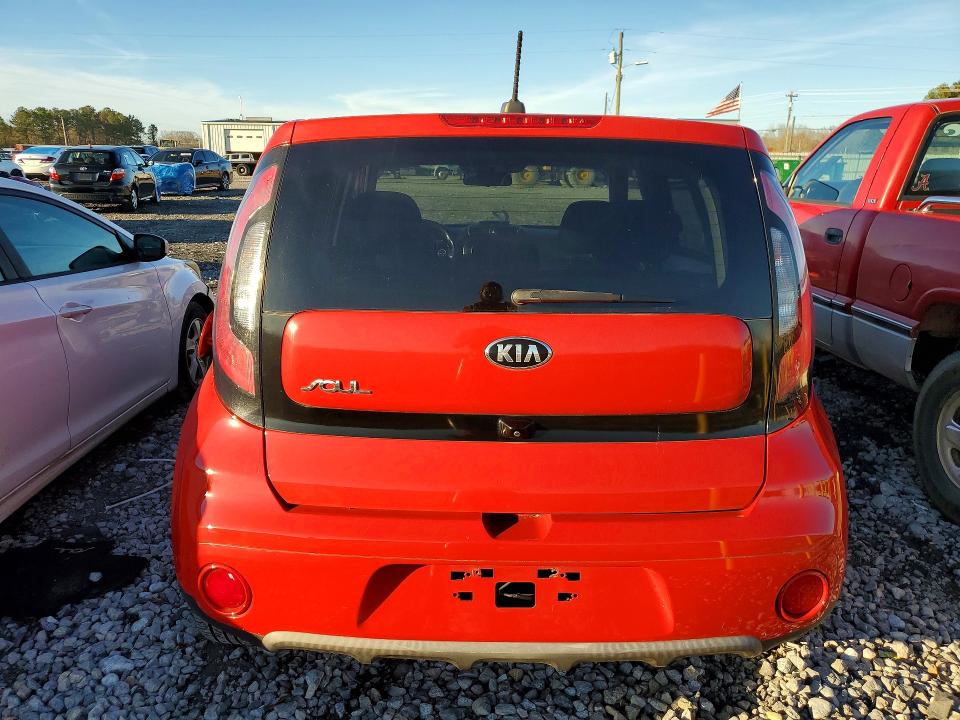 2017 Kia Soul მანქანა იყიდება აუქციონზე, vin: KNDJP3A55H7417659, აუქციონის ნომერი: 77751705