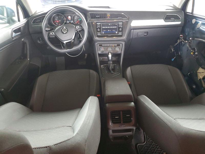 79080035 :رقم المزاد ، 3VV1B7AX9JM190030 vin ، 2018 Volkswagen Tiguan مزاد بيع