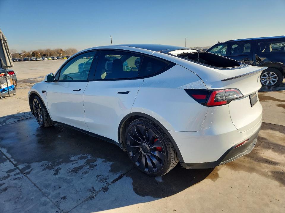 76845375 :رقم المزاد ، 7SAYGDEF7NF453224 vin ، 2022 Tesla Model Y مزاد بيع