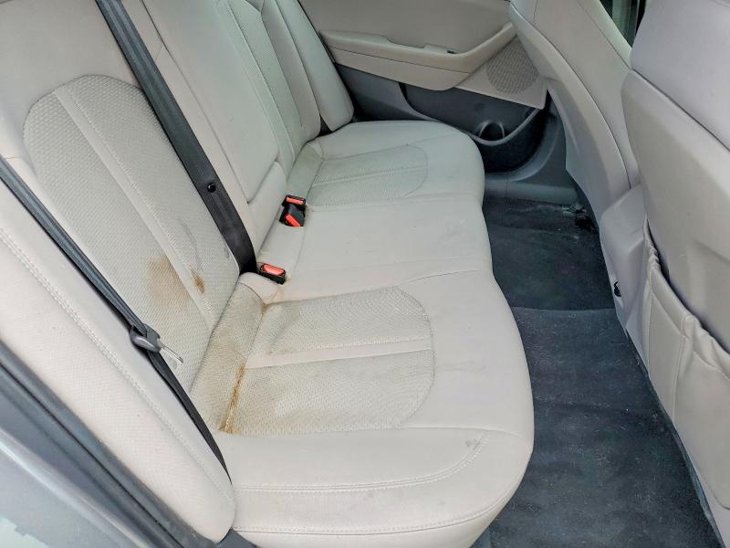 77117815 :رقم المزاد ، 5NPE24AF3KH760374 vin ، 2019 Hyundai Sonata مزاد بيع