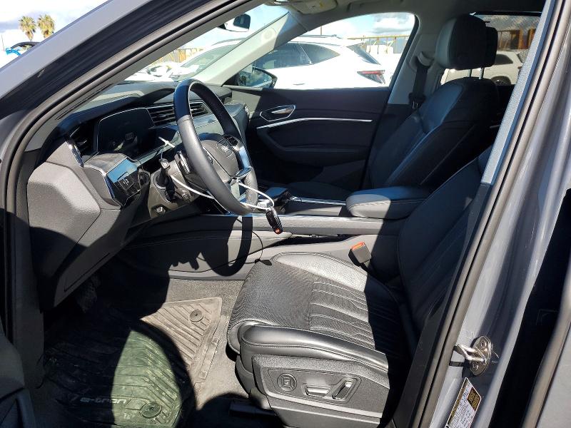 Продажа на аукционе авто 2024 Audi Q8 E-tron, vin: WA16AAGE6RB045034, номер лота: 77797265
