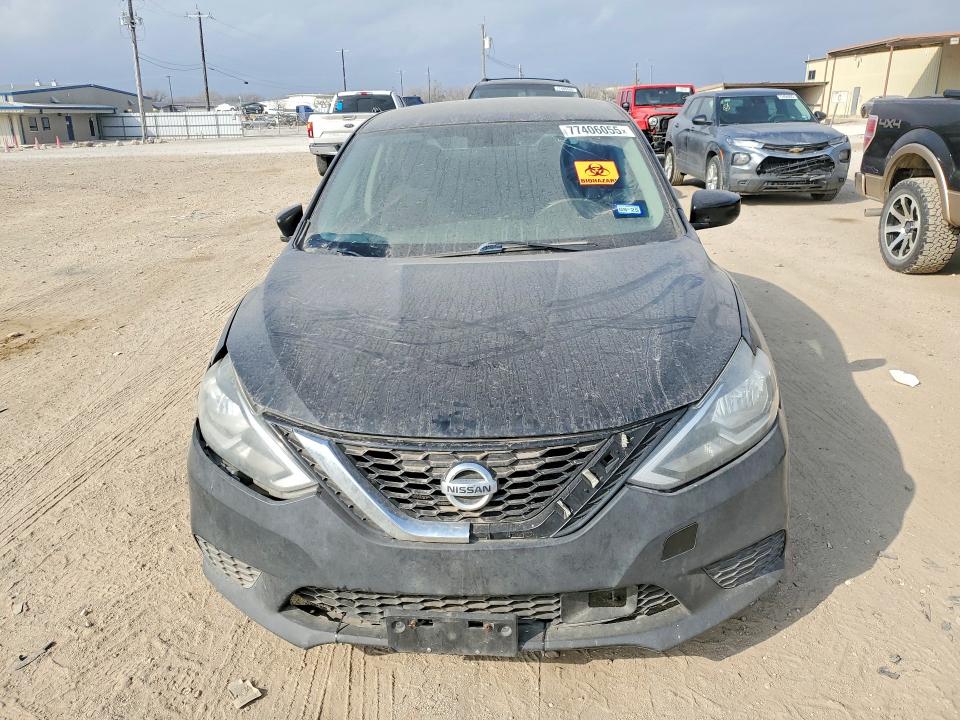 77406055 :رقم المزاد ، 3N1AB7AP1JY252546 vin ، 2018 Nissan Sentra مزاد بيع