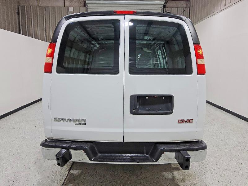 76416505 :رقم المزاد ، 1GTW7FCA4E1904030 vin ، 2014 Gmc Savana مزاد بيع
