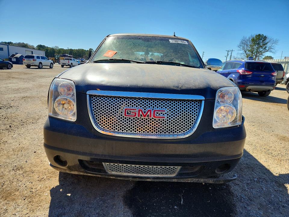 2007 Gmc Yukon Xl მანქანა იყიდება აუქციონზე, vin: 1GKFC160X7R200280, აუქციონის ნომერი: 77887165
