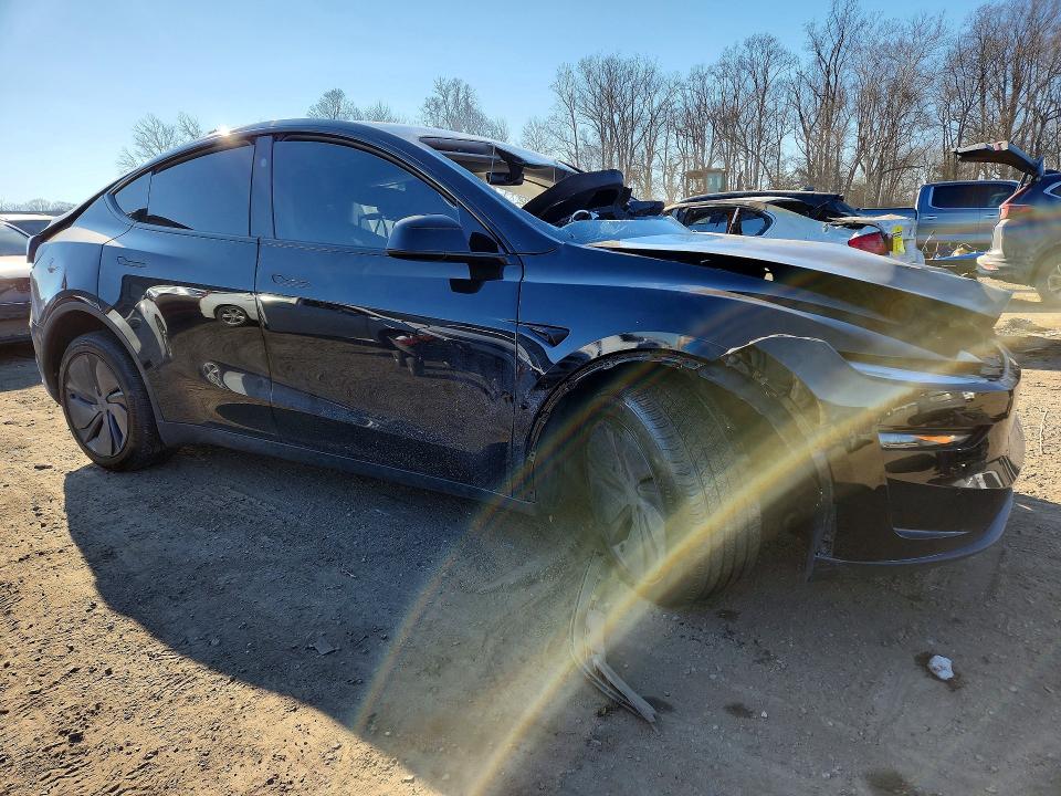 2026 Tesla Model Y მანქანა იყიდება აუქციონზე, vin: 7SAYGDEEXTF447387, აუქციონის ნომერი: 77444155