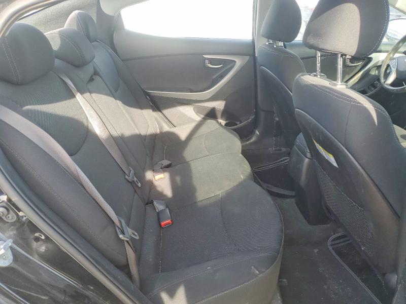 77567025 :رقم المزاد ، 5NPDH4AE8FH563126 vin ، 2015 Hyundai Elantra مزاد بيع