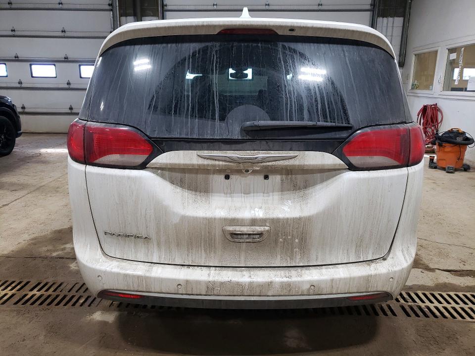 Продажа на аукционе авто 2017 Chrysler Pacifica, vin: 2C4RC1BGXHR572533, номер лота: 77237985