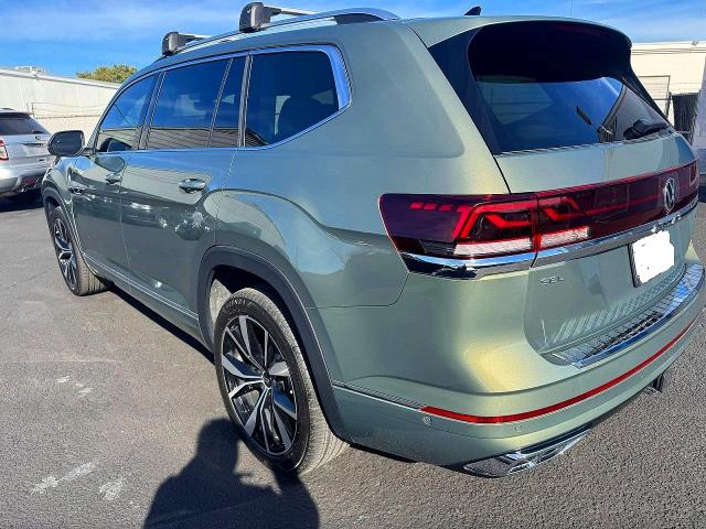 2025 Volkswagen Atlas Sel მანქანა იყიდება აუქციონზე, vin: 1V2FR2CA3SC556366, აუქციონის ნომერი: 76489405