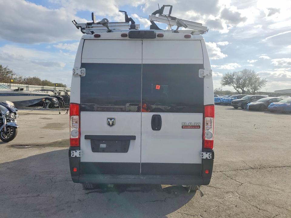 77612195 :رقم المزاد ، 3C6LRVCG0NE107841 vin ، 2022 Ram Promaster مزاد بيع