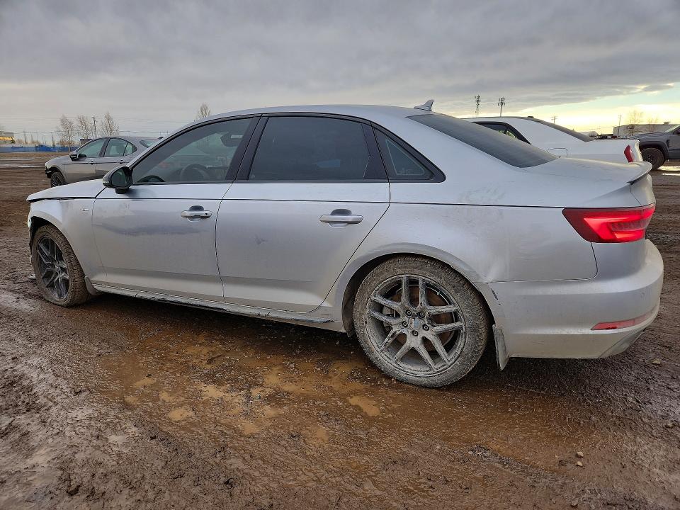 Продажа на аукционе авто 2018 Audi A4, vin: WAUENAF46JN012209, номер лота: 75833185