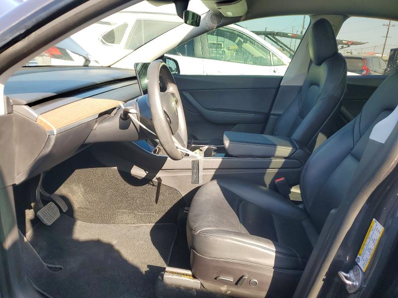 75862935 :رقم المزاد ، 5YJYGDEE4MF080629 vin ، 2021 Tesla Model Y مزاد بيع