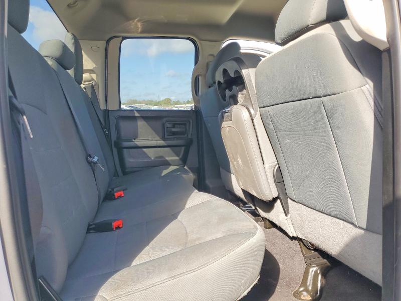 79305395 :رقم المزاد ، 1C6RR7FG2JS212065 vin ، 2018 Ram 1500 مزاد بيع