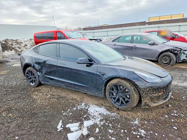 73690005 :رقم المزاد ، 5YJ3E1EB6NF176753 vin ، 2022 Tesla Model 3 مزاد بيع