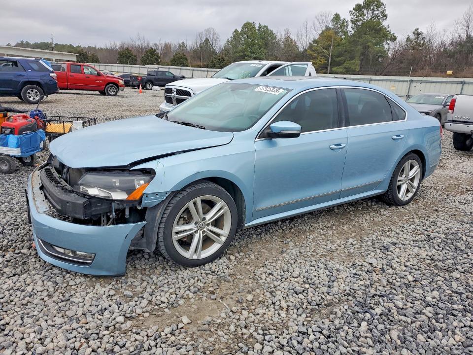 77225335 :رقم المزاد ، 1VWCN7A30DC107583 vin ، 2013 Volkswagen Passat مزاد بيع