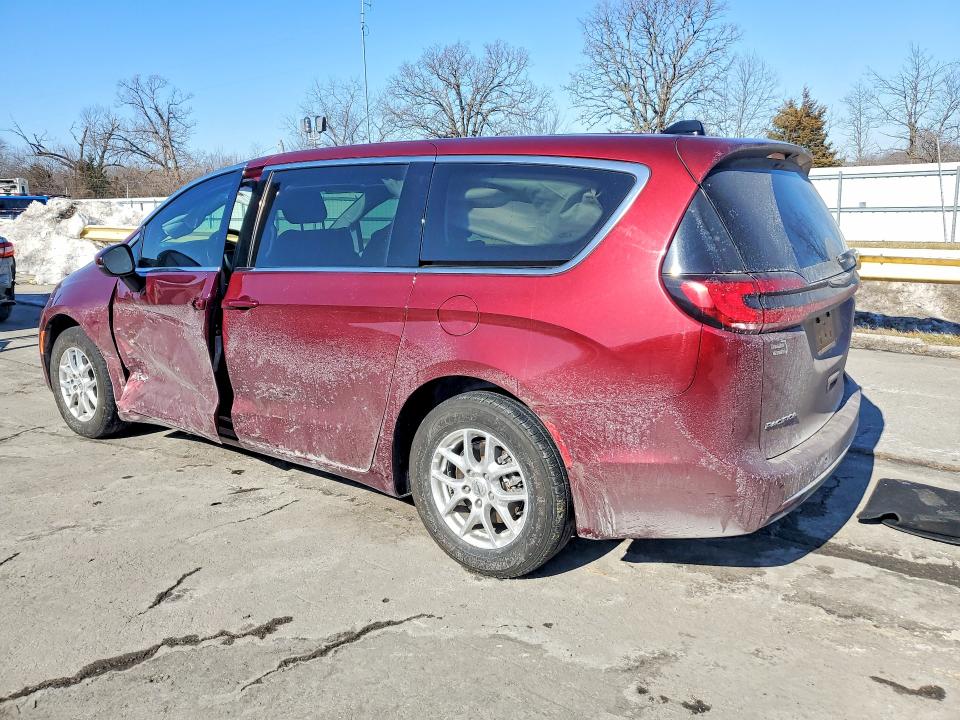Продажа на аукционе авто 2023 Chrysler Pacifica, vin: 2C4RC1BGXPR560364, номер лота: 75707795