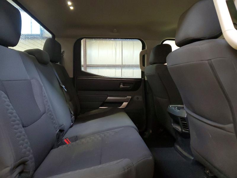 75926945 :رقم المزاد ، 5TFLA5DB4NX002058 vin ، 2022 Toyota Tundra Cre مزاد بيع