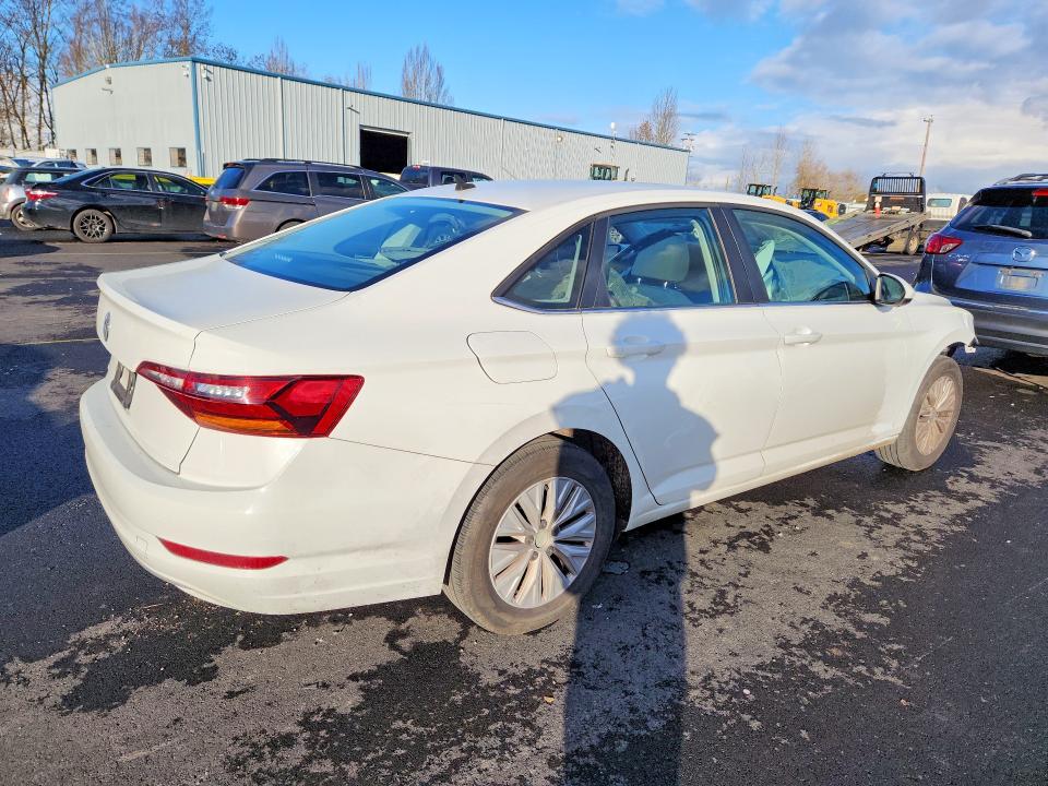 76325335 :رقم المزاد ، 3VWC57BU8KM027628 vin ، 2019 Volkswagen Jetta مزاد بيع