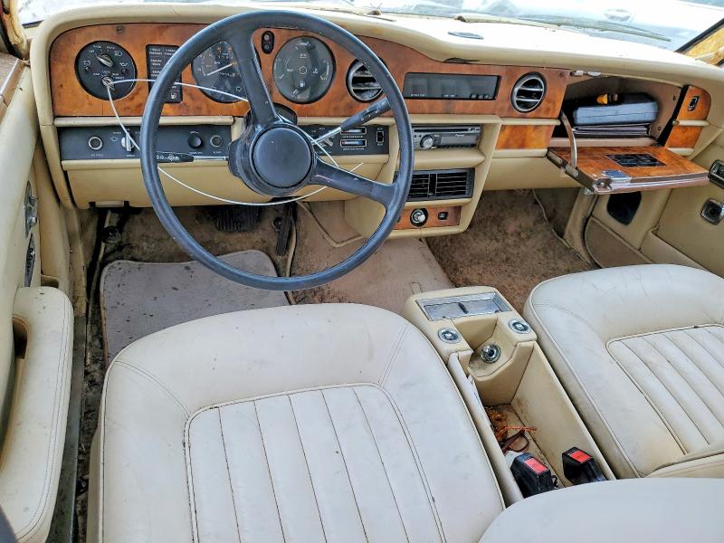 1984 Rolls-royce Silver Spur მანქანა იყიდება აუქციონზე, vin: SCAZN42A6ECX08188, აუქციონის ნომერი: 79339715