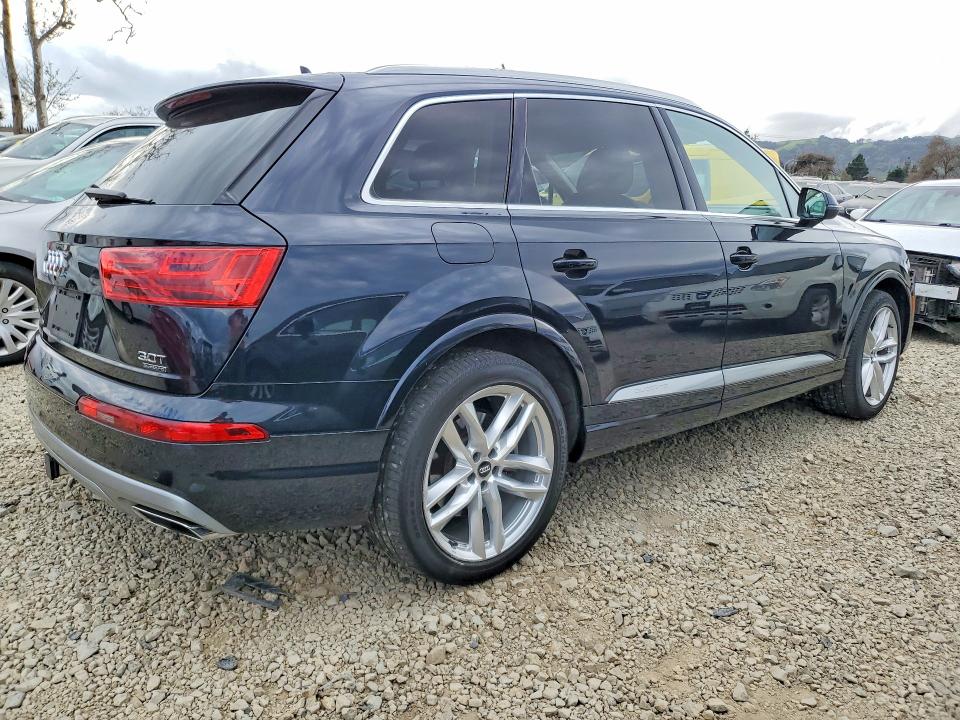 Aukcja sprzedaży 2017 Audi Q7, vin: WA1VAAF74HD053778, numer aukcji: 77101535