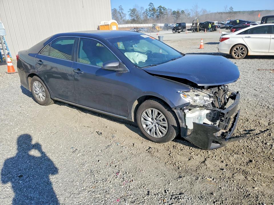 76603155 :رقم المزاد ، 4T1BF1FK7CU182598 vin ، 2012 Toyota Camry مزاد بيع