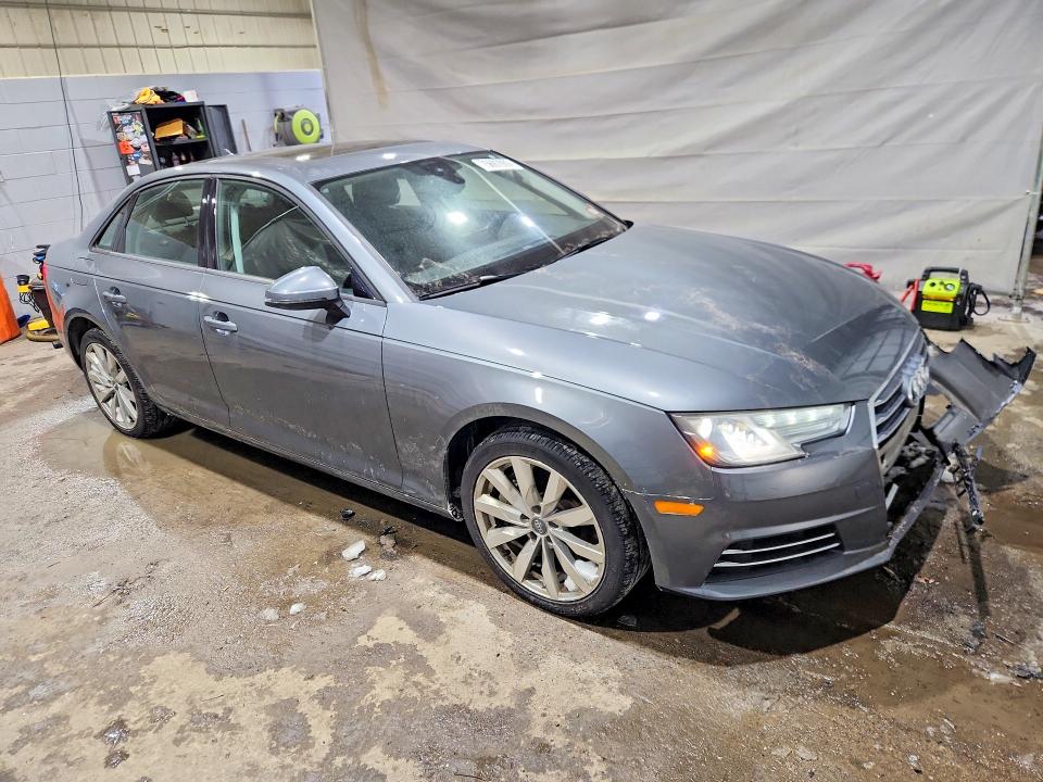 2017 Audi A4 Premium მანქანა იყიდება აუქციონზე, vin: WAUANAF41HN040217, აუქციონის ნომერი: 75697055