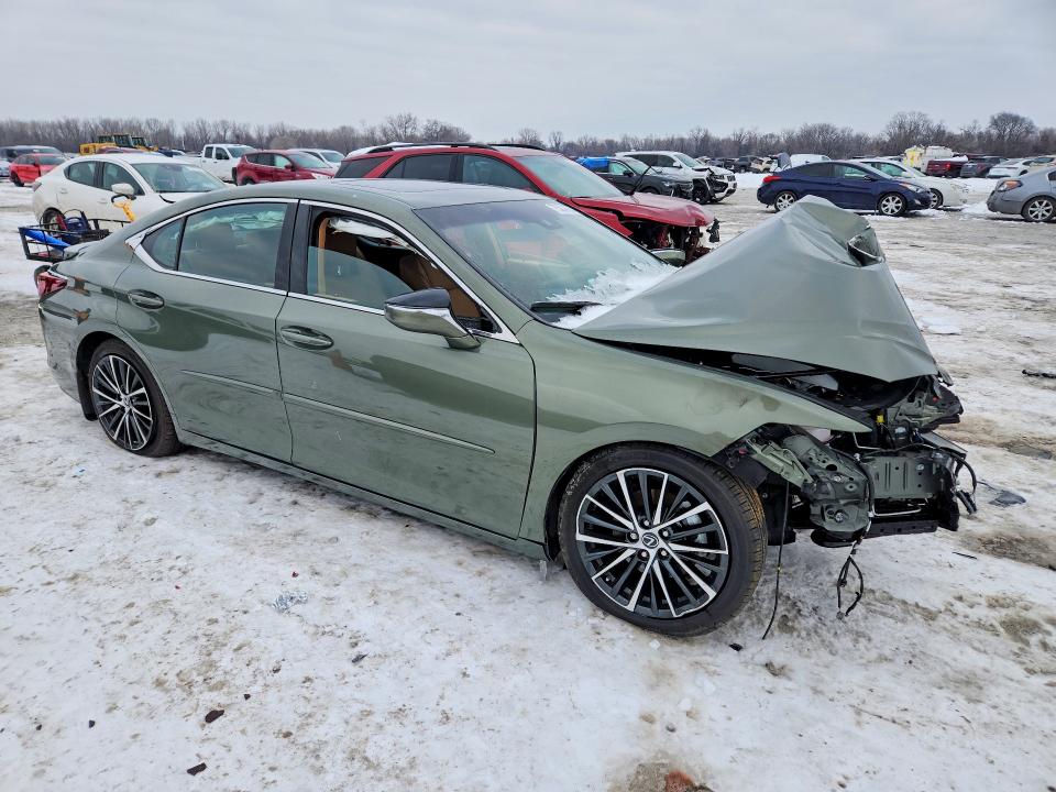 Продажа на аукционе авто 2024 Lexus Es, vin: 58ADZ1B10RU171408, номер лота: 75533135