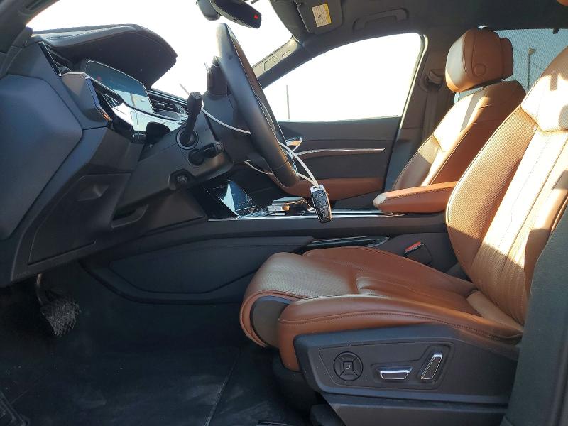 2019 Audi E-tron მანქანა იყიდება აუქციონზე, vin: WA1VABGE7KB020781, აუქციონის ნომერი: 79015175