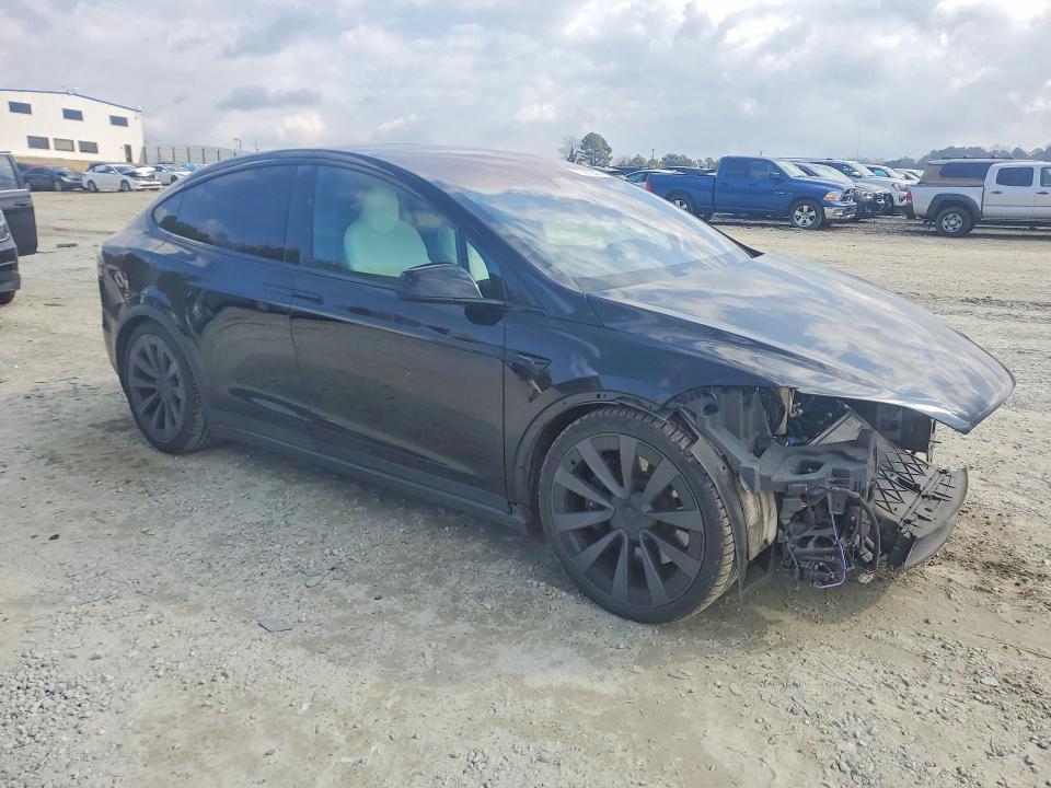 77867845 :رقم المزاد ، 7SAXCBE53NF331446 vin ، 2022 Tesla Model X مزاد بيع