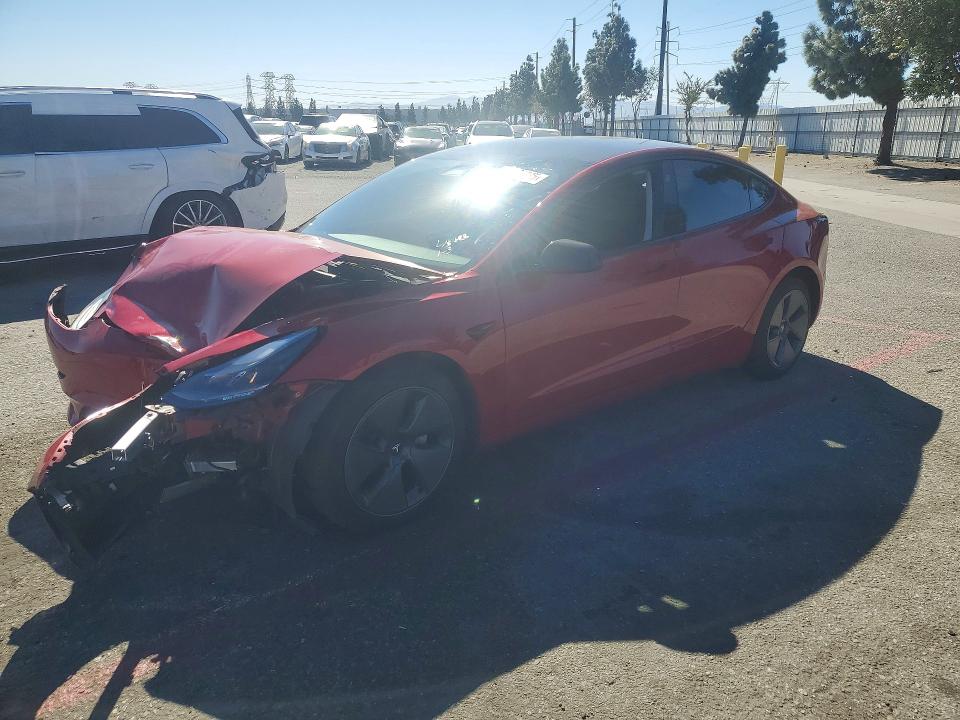 75979335 :رقم المزاد ، 5YJ3E1EB8NF184451 vin ، 2022 Tesla Model 3 مزاد بيع