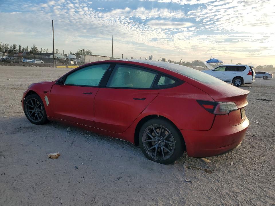 Продажа на аукционе авто 2022 Tesla Model 3, vin: 5YJ3E1EB4NF189744, номер лота: 76003325