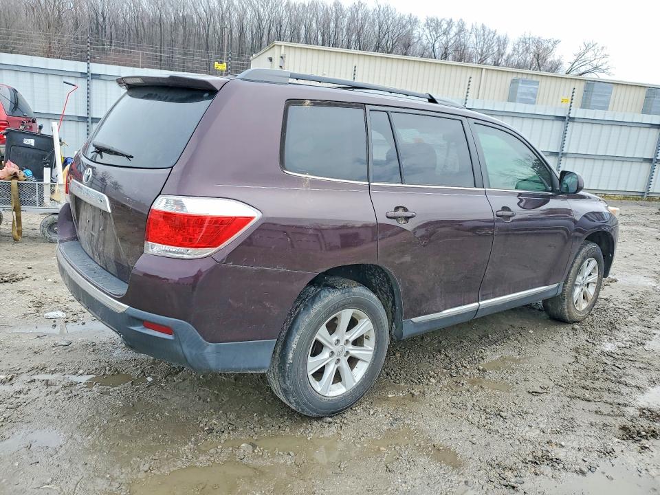 2013 Toyota Highlander მანქანა იყიდება აუქციონზე, vin: 5TDZA3EH8DS036428, აუქციონის ნომერი: 78886575
