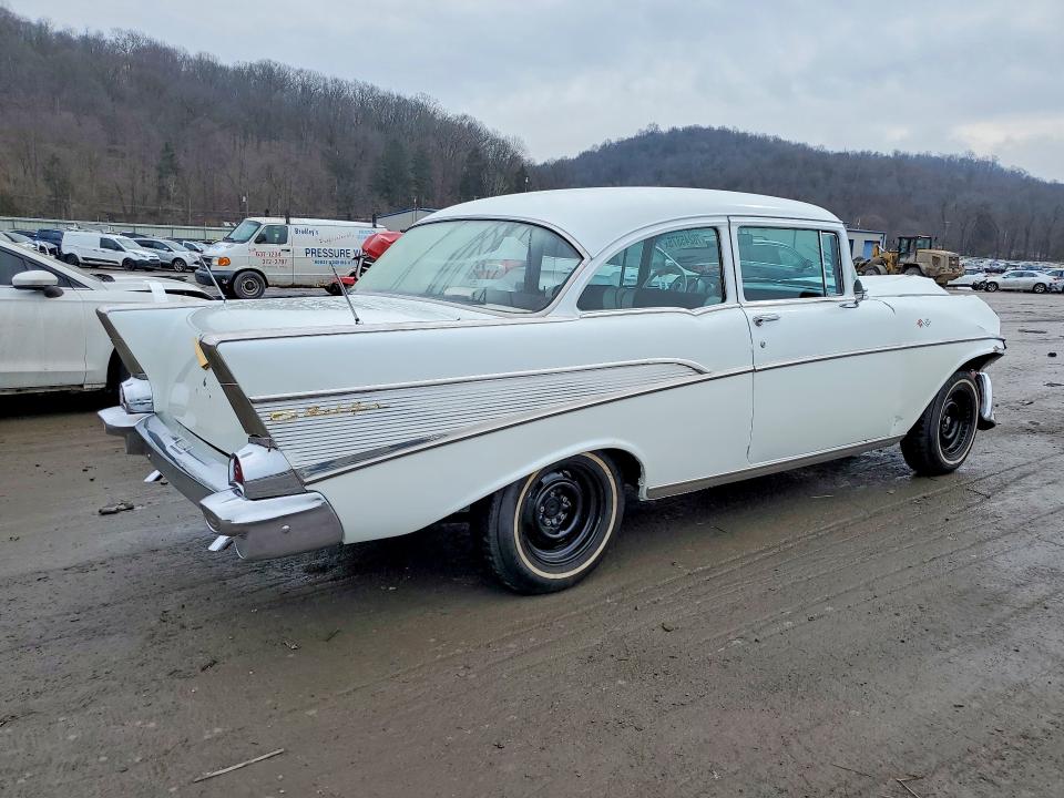 78245375 :رقم المزاد ، B57B200526 vin ، 1957 Chevrolet Bel Air مزاد بيع