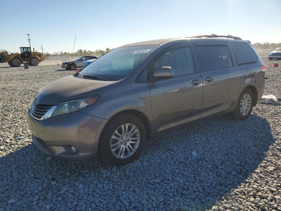 Aukcja sprzedaży 2011 Toyota Sienna, vin: 5TDYK3DC4BS079112, numer aukcji: 78855925