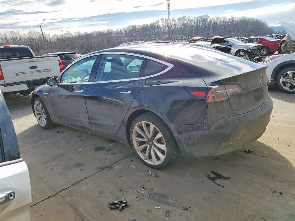Auction sale of the 2018 Tesla Model 3, vin: 5YJ3E1EA9JF009367, lot number: 76857695