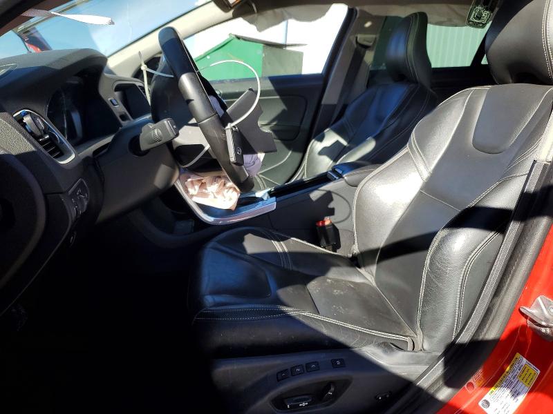 Продаж на аукціоні авто 2018 Volvo V60, vin: YV140MEL4J2390029, номер лоту: 75737805