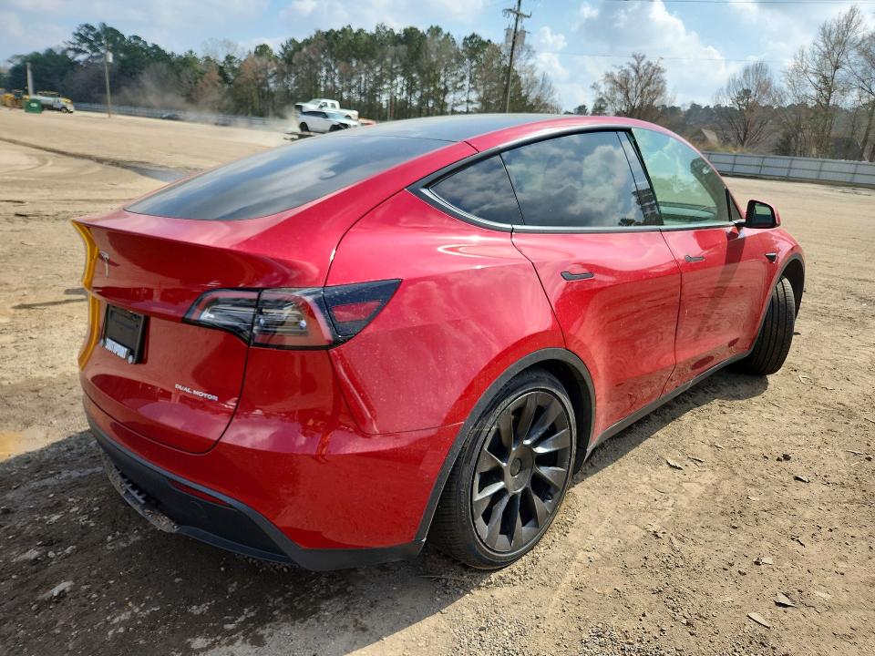Продажа на аукционе авто 2021 Tesla Model Y, vin: 5YJYGDEE3MF260751, номер лота: 76931955